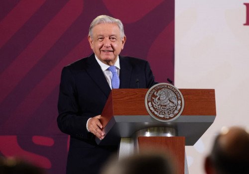 Descarta AMLO intromisión de EU por presencia de militares en México