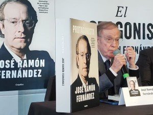 Jos&eacute; Ram&oacute;n Fern&aacute;ndez presenta libro autobiogr&aacute;fico tras 54 a&ntilde;os en televisi&oacute;n