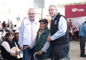 Pepe Chedraui fortalece atenci&oacute;n directa con "D&iacute;a del Pueblo" y "Feria de Paz" en San Miguel Espejo