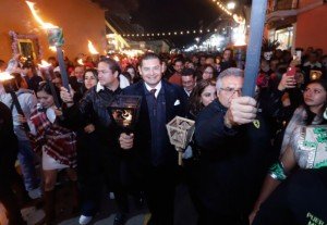 Puebla celebra tradiciones y raíces en Chignahuapan con Festival de la Luz y la Vida