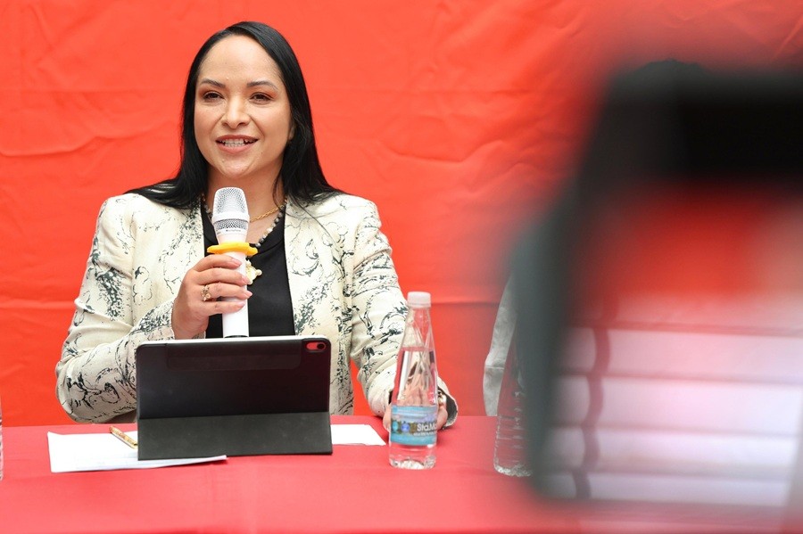 Encabeza Liz S&aacute;nchez  rueda de prensa junto a legisladores del PT