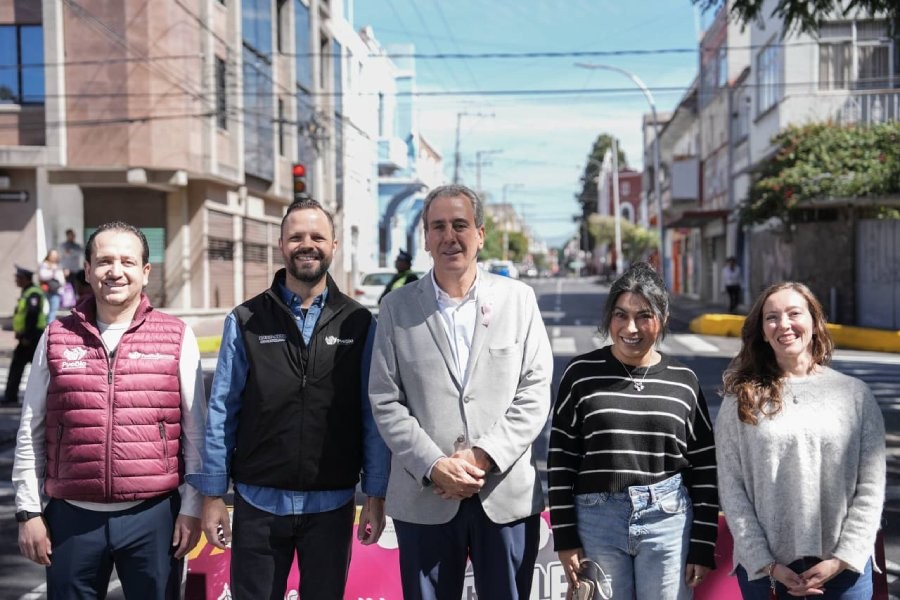 Entrega Pepe Chedraui rehabilitación vial de avenida 16 de Septiembre