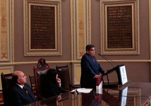 En Puebla se combate frontalmente la corrupción, se acabaron los privilegios: MBH