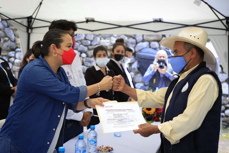 Reconoce Turismo trabajo de Tetela para obtener denominación de Pueblo Mágico