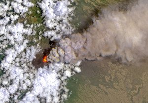 Captan desde el espacio actividad del Popocatépetl