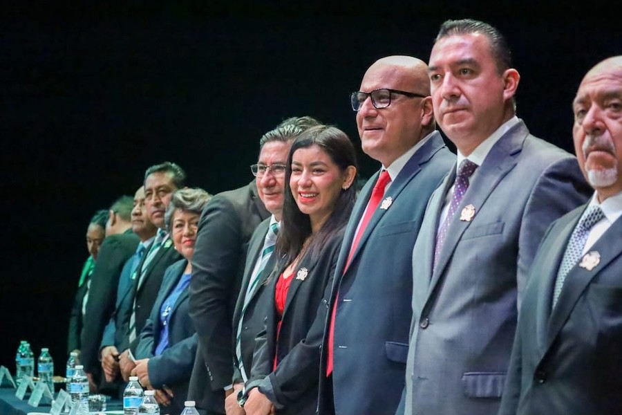 Con educación y esfuerzo, las nuevas generaciones construyen el futuro del estado