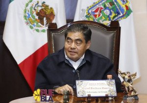 Compraron acervo artístico con Colegio de Puebla y se lo robaron, acusa Barbosa