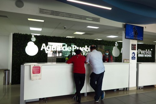 Familias aprovechan Descuentos para regularizar su servicio de agua