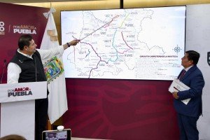 A toda m&aacute;quina, Pemex premia al gobierno del estado con m&aacute;s recursos para pavimentaci&oacute;n