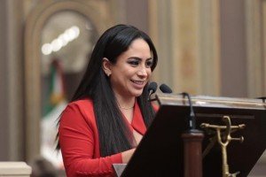 La exdiputada del PRI Lidia Ocaña anuncia su incorporación a Morena