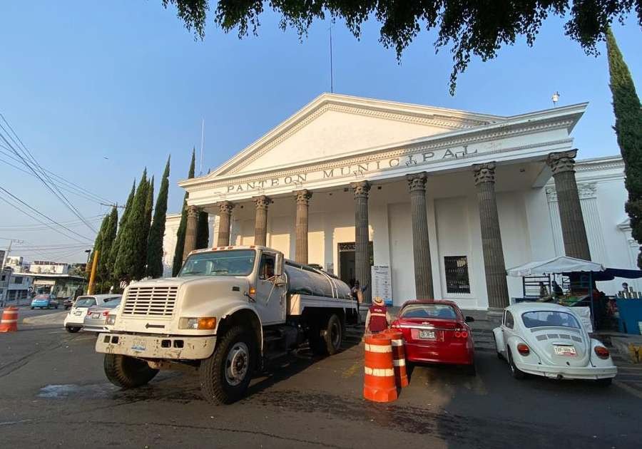 Esperan hasta 61 mil visitantes al Pante&oacute;n Municipal de Puebla