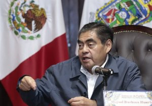 Yo sí soy hombre de izquierda, no Mario Delgado: Barbosa