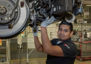 Levantan la huelga en Audi; sindicato acepta aumento del 10.2 %