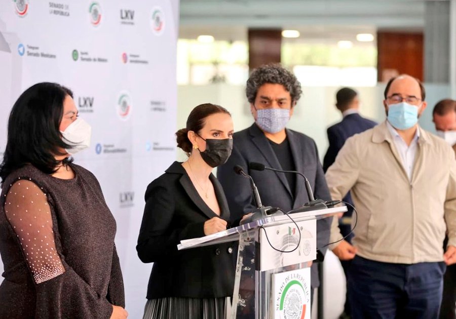 Senadora poblana organiza nuevo grupo parlamentario