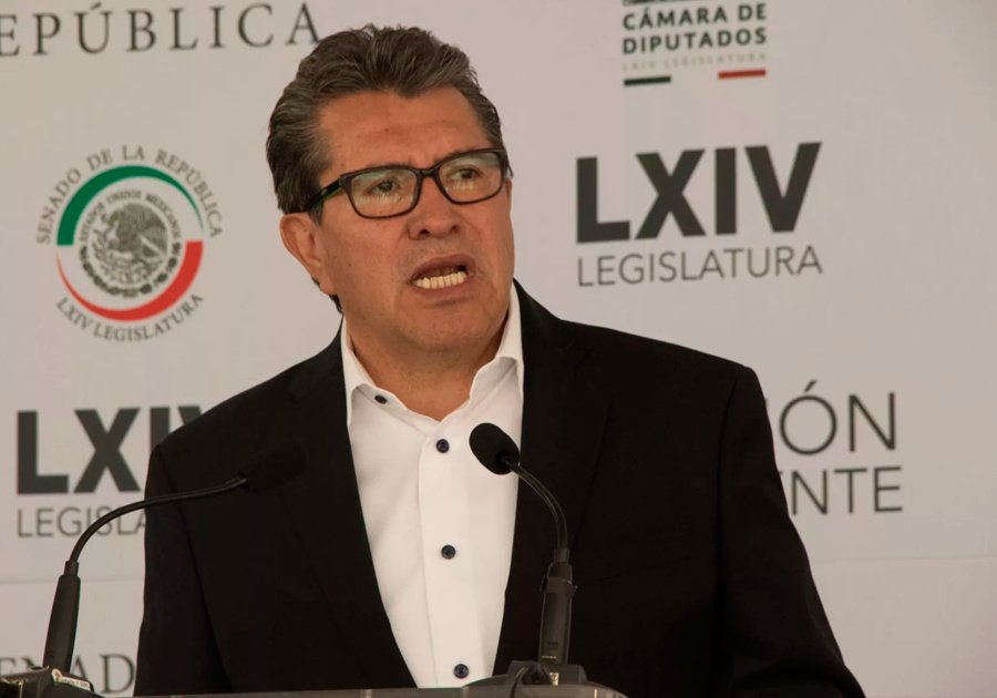 Monreal se apunta a sucesi&oacute;n presidencial