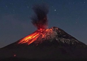 Emite EU alerta de viaje a México por actividad del volcán Popocatépetl