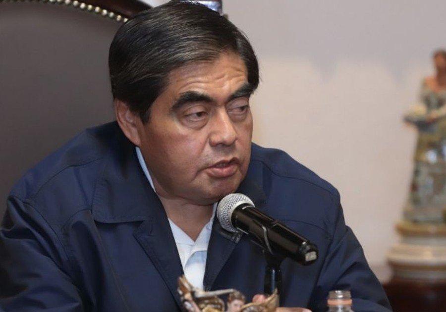Rivera utiliza tema de seguridad para promocionarse, Barbosa