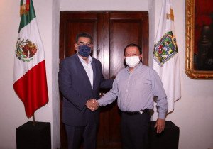 Confirma gobernador la licencia indefinida del edil de Hueytamalco