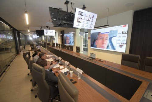 Pepe Chedraui encabeza mesa de trabajo con miembros del SESNSP