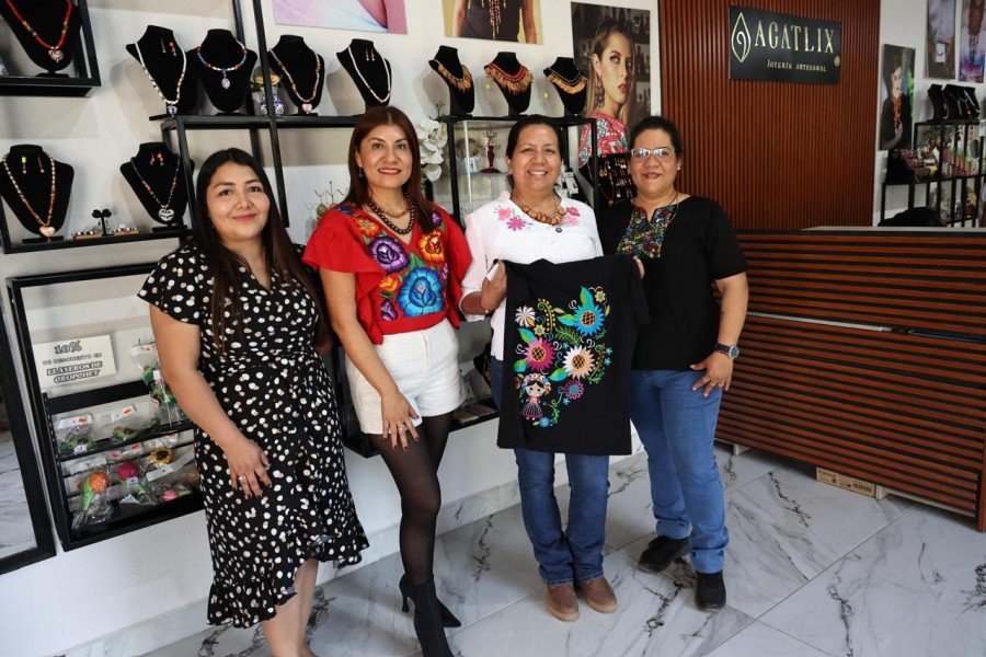 Ana Laura Altamirano impulsa emprendimientos liderados por mujeres en Atlixco
