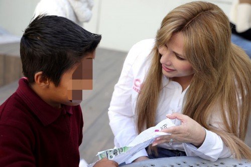 SEDIF restituye derecho de vivir en familia a menores y adolescentes en adopci&oacute;n