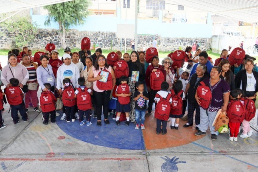 El programa Amoxtli llega al preescolar David Berlanga de Santa María Acuexcomac