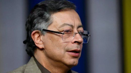 Petro denuncia irregularidades durante preconteo presidencial que favorece a De la Espriella