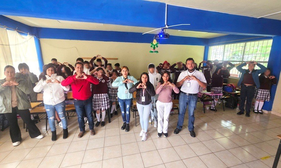 Xiutetelco impulsa la prevención de adicciones con conferencia en el Bachillerato Frida Kahlo