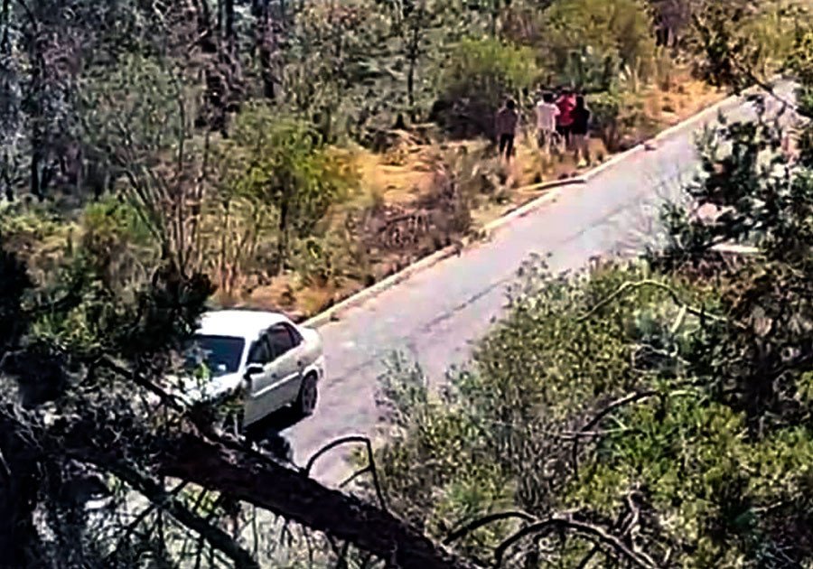 Localizan cinco cuerpos en la carretera del municipio de Libres