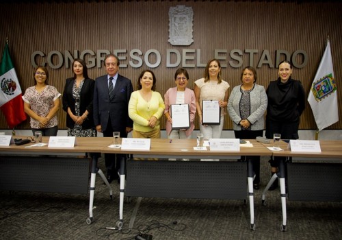 Firman Congreso del Estado y BUAP convenio de colaboración