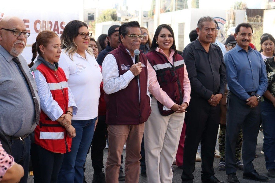 Tonantzin Fern&aacute;ndez mejora la movilidad en Tepontla con la rehabilitaci&oacute;n de la Vicente Guerrero