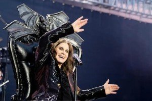 Muere Ozzy Osbourne a los 76 años: el mundo despide a una leyenda del metal