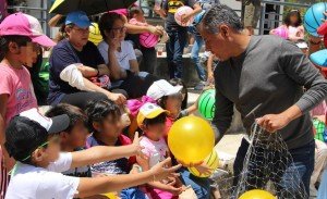 Festeja Gobierno de la Ciudad Día de la Niñez en el Centros de Desarrollo Comunitario y Parque Biblioteca