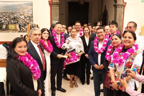 Congreso del Estado y Zacatlán fortalecen hermandad con China