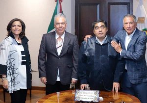 Se reúne gobernador con presidente del CCE Puebla