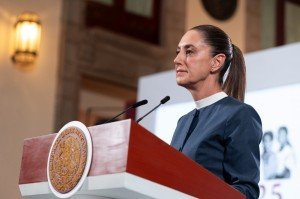 Instruye Presidenta Claudia Sheinbaum investigación; separan a 3 funcionarios de cargo por derrame en Golfo de México