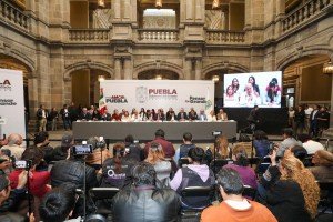 Armenta y Chedraui encabezan mesa de seguridad en Puebla