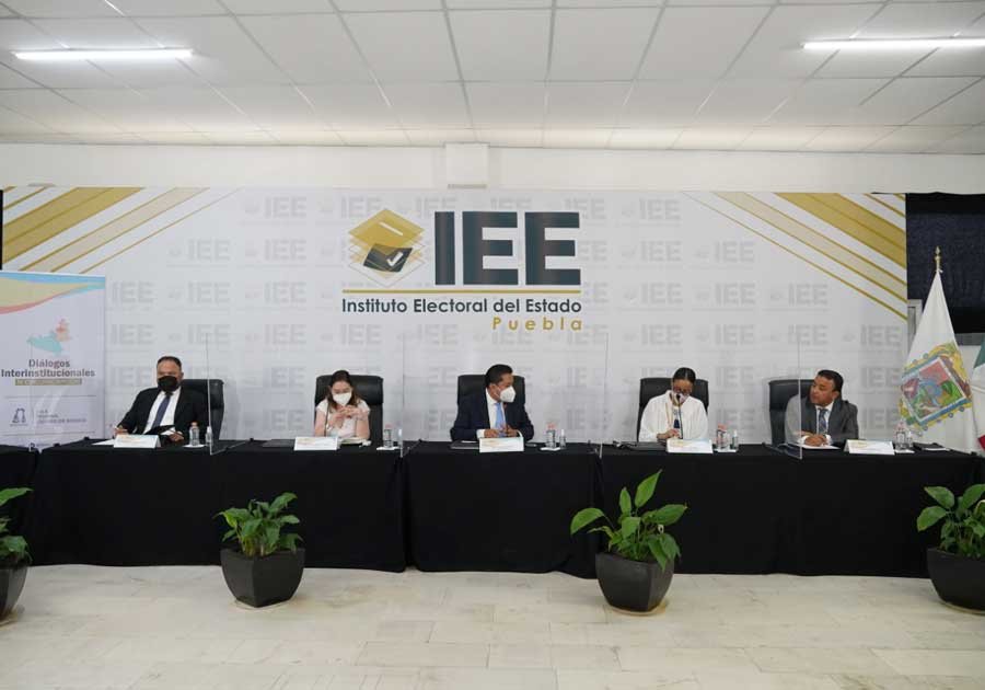 Tribunal Electoral e IEE celebran diálogo interinstitucional