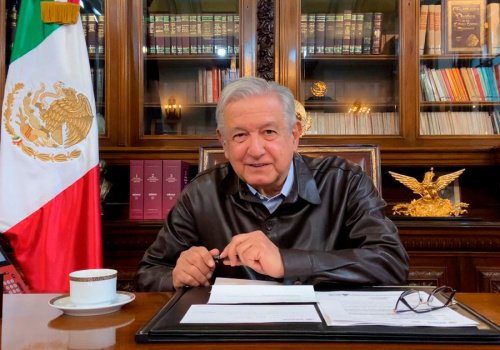 Banamex debe quedar en manos de inversionistas mexicanos: AMLO