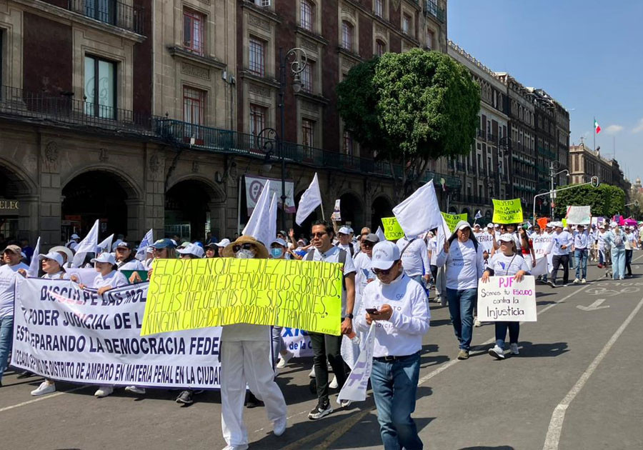 Trabajadores del Poder Judicial extienden paro en protesta por extinci&oacute;n de fideicomisos