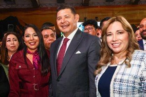 Tonantzin Fernández reconoce el trabajo que el gobernador realiza con amor y compromiso por todo el estado