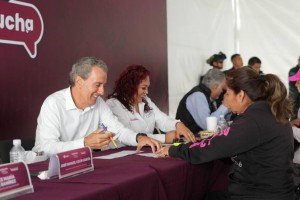Impulsa Pepe Chedraui atenci&oacute;n directa y cercana con "D&iacute;a del Pueblo" en Loma Bella