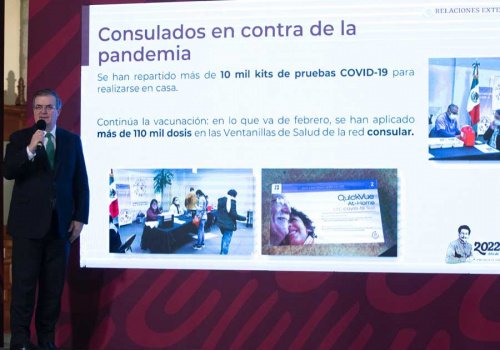 Vacunaci&oacute;n en los consulados de Estados Unidos se sigue fortaleciendo: Ebrard