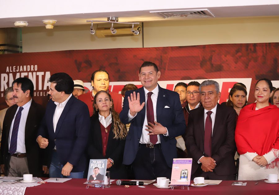 No somos gelatinas para temblar: Armenta a Rivera