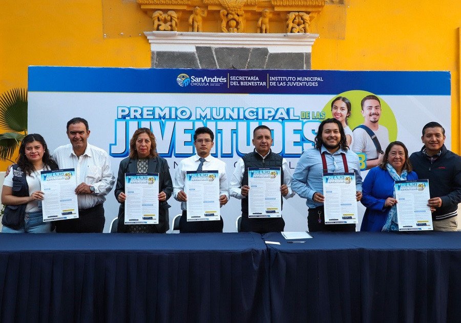 Presenta Mundo Tlatehui convocatoria para el Premio Municipal de las Juventudes 2023