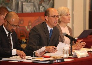 Comparece Alejandro Cañedo por primer año de gobierno