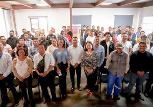 Imparte Ayuntamiento de San Andrés la conferencia Masculinidades Igualitarias y Paternidades Corresponsables