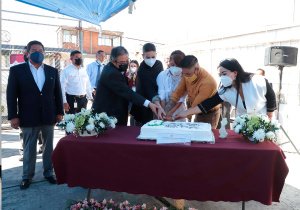 Con matrimonios gratuitos dan certeza jurídica a población del Cereso de San Miguel