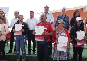 Invierte gobierno de Puebla recurso p&uacute;blico para detonar desarrollo y bienestar: Sergio Salom&oacute;n