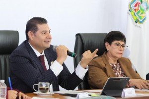 Implementa Gobierno Estatal transporte alternativo y garantiza movilidad segura a familias